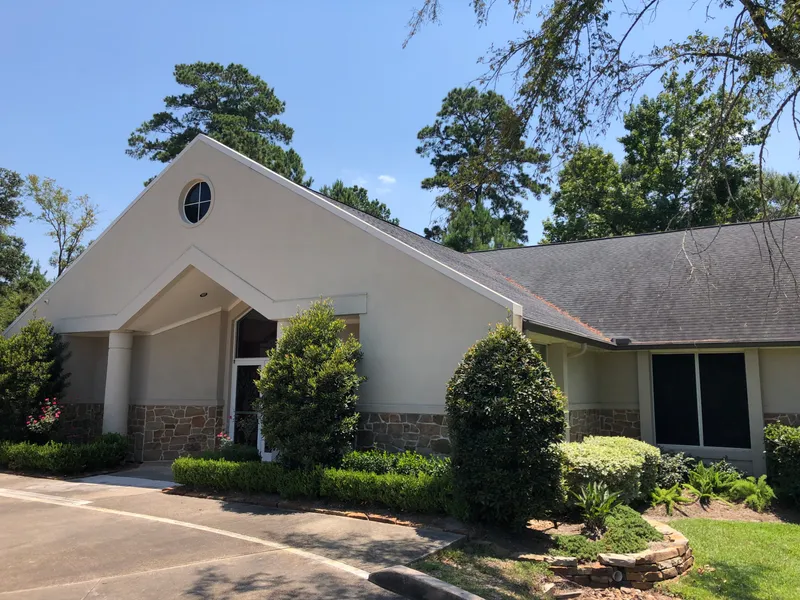 Adventist Church of The Woodlands featured