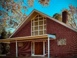 Goldsboro -Goldsboro Hispanic Seventh-day Adventist Church exterior
