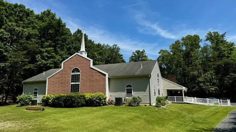 Laurelwood Seventh-day Adventist Church featured