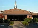 Sunnyside Adventist Church (OR) exterior